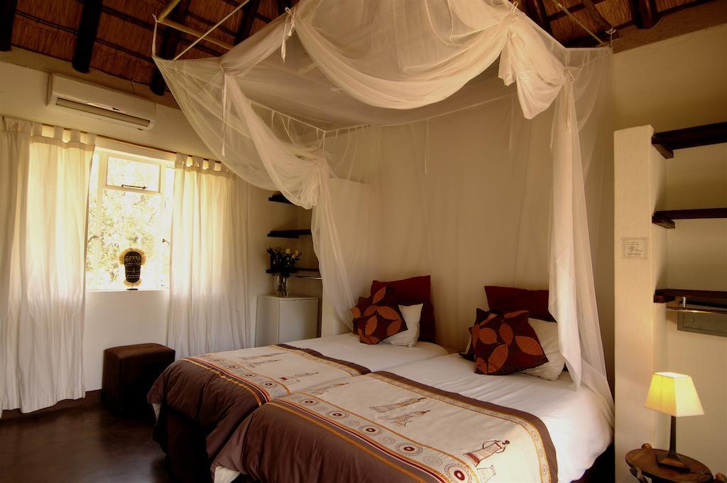 Normann Safari Bush Lodge Phalaborwa Szoba fotó